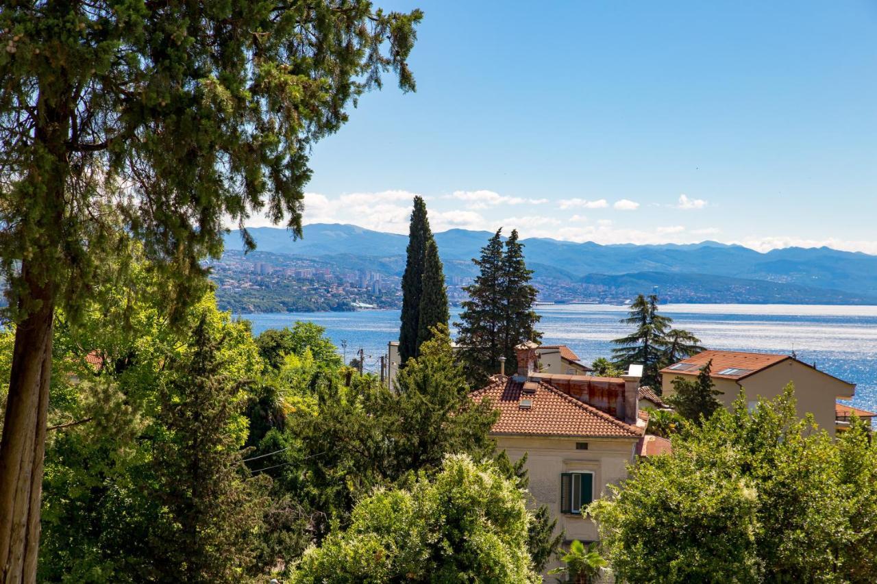 Summer Breeze Apartment With A Pool Opatija Buitenkant foto